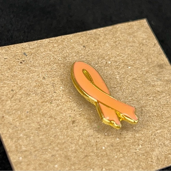 VINTAGE 90’s PINK RIBBON PIN BREAST CANCER AWARENESS GOLD BACKING - Picture 4 of 6